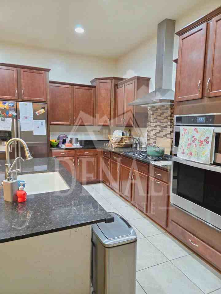 273 E Lantana Dr - Photo 7 of 16