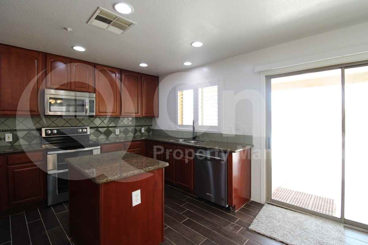 30384 N 128th Ln - Photo 7 of 41