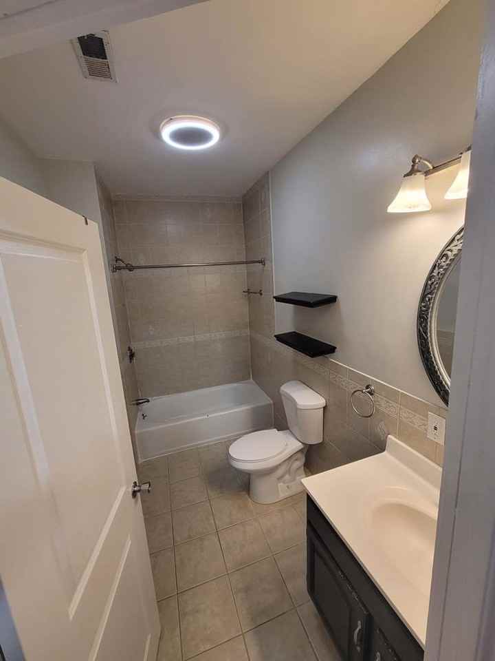67 Devon St #67-1 - Photo 4 of 15