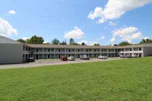 featured image of 1200 Trimble Ave