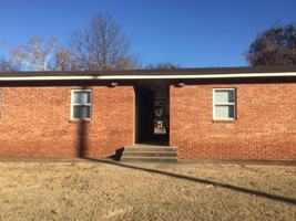 featured image of 827 E Shawnee St