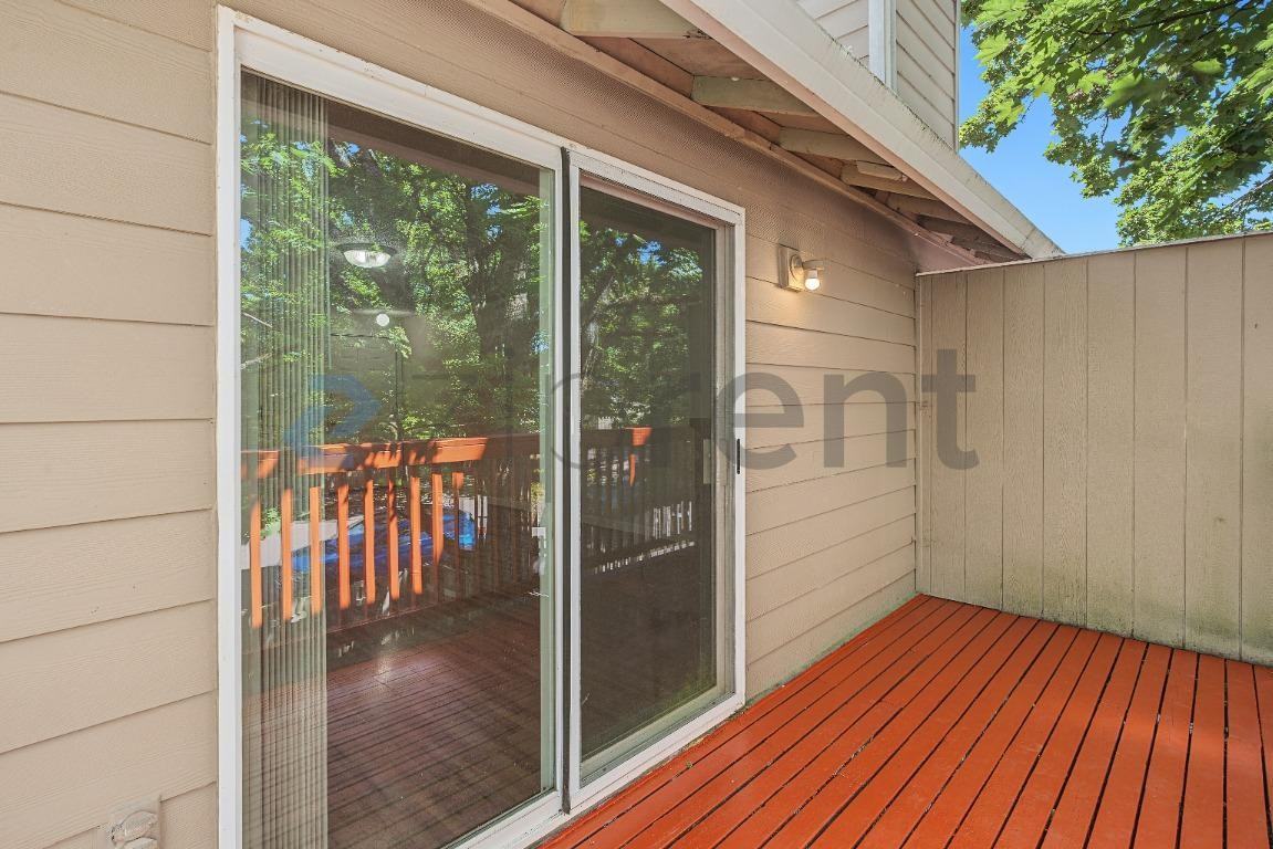 9660 Sw Prairie Ter #D - Photo 5 of 13