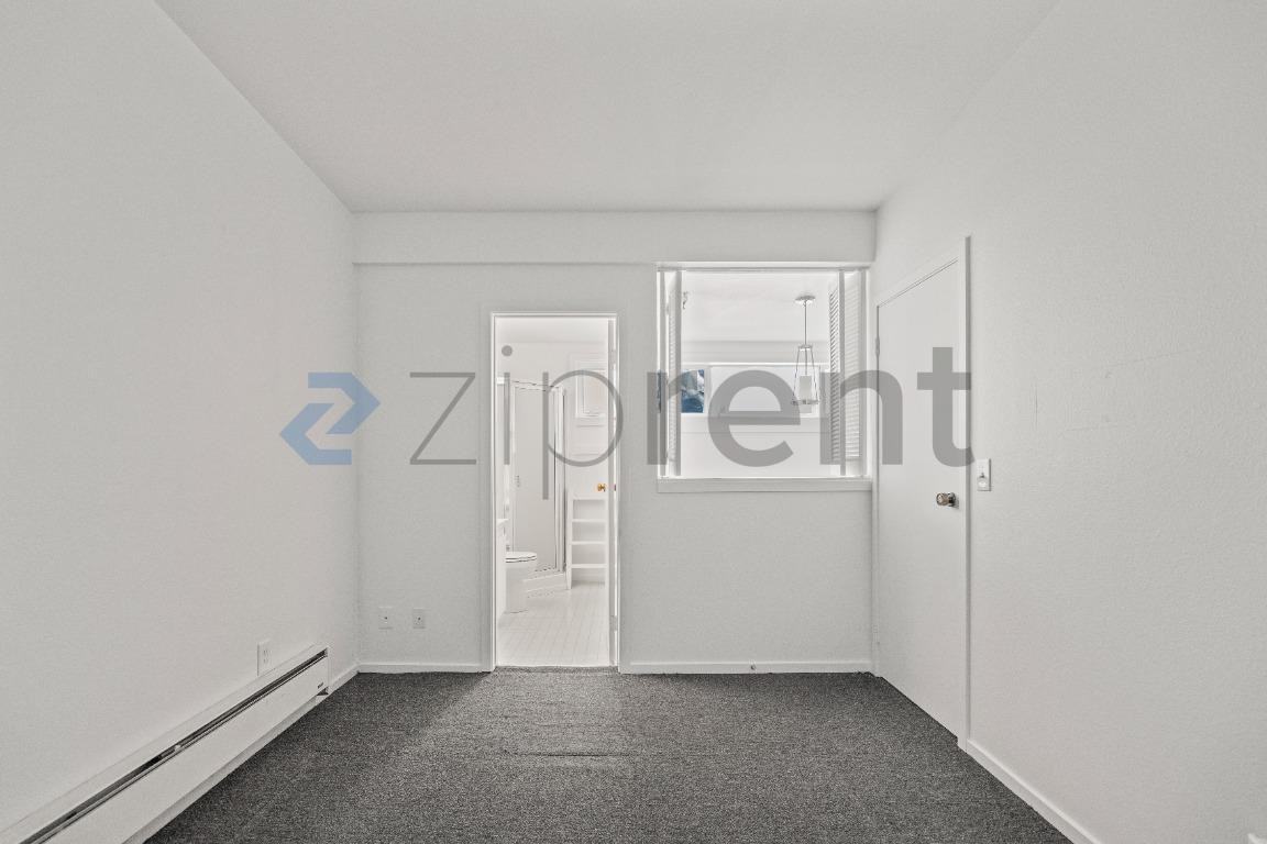 1406 Harvard Ave #16 - Photo 5 of 13