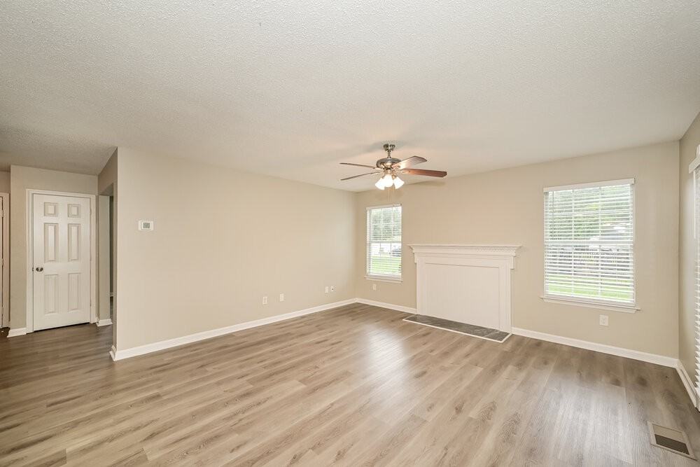 165 Bill Stewart Blvd - Photo 4 of 17