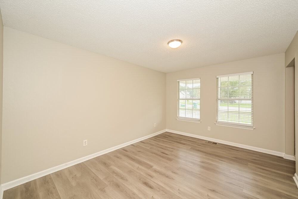 165 Bill Stewart Blvd - Photo 6 of 17