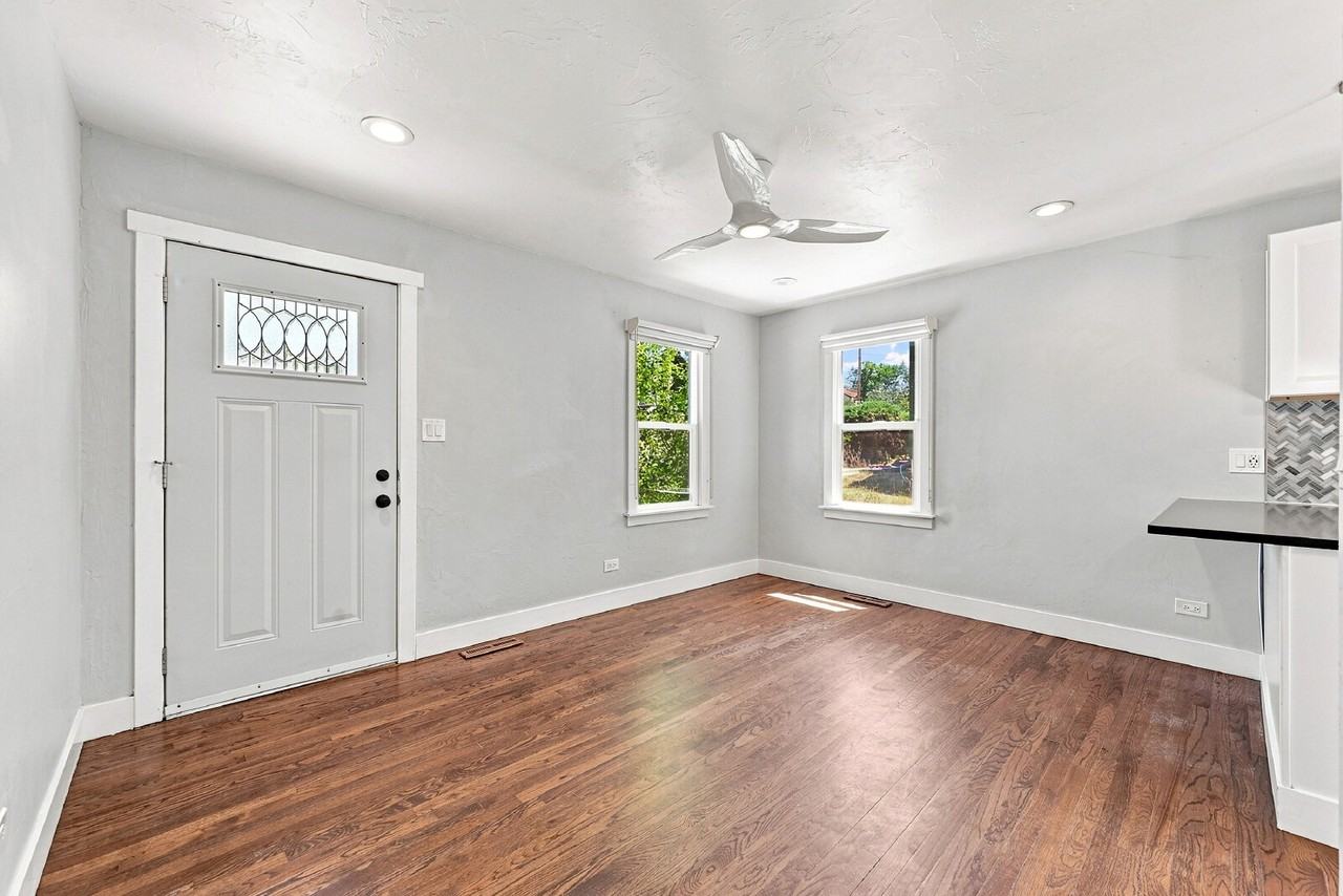 665 Tennyson St - Photo 4 of 29