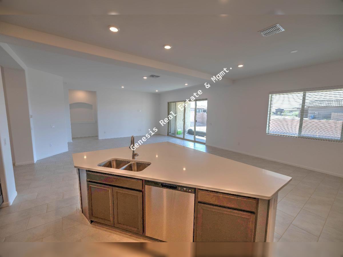 10734 N Cactus Point Dr - Photo 6 of 49
