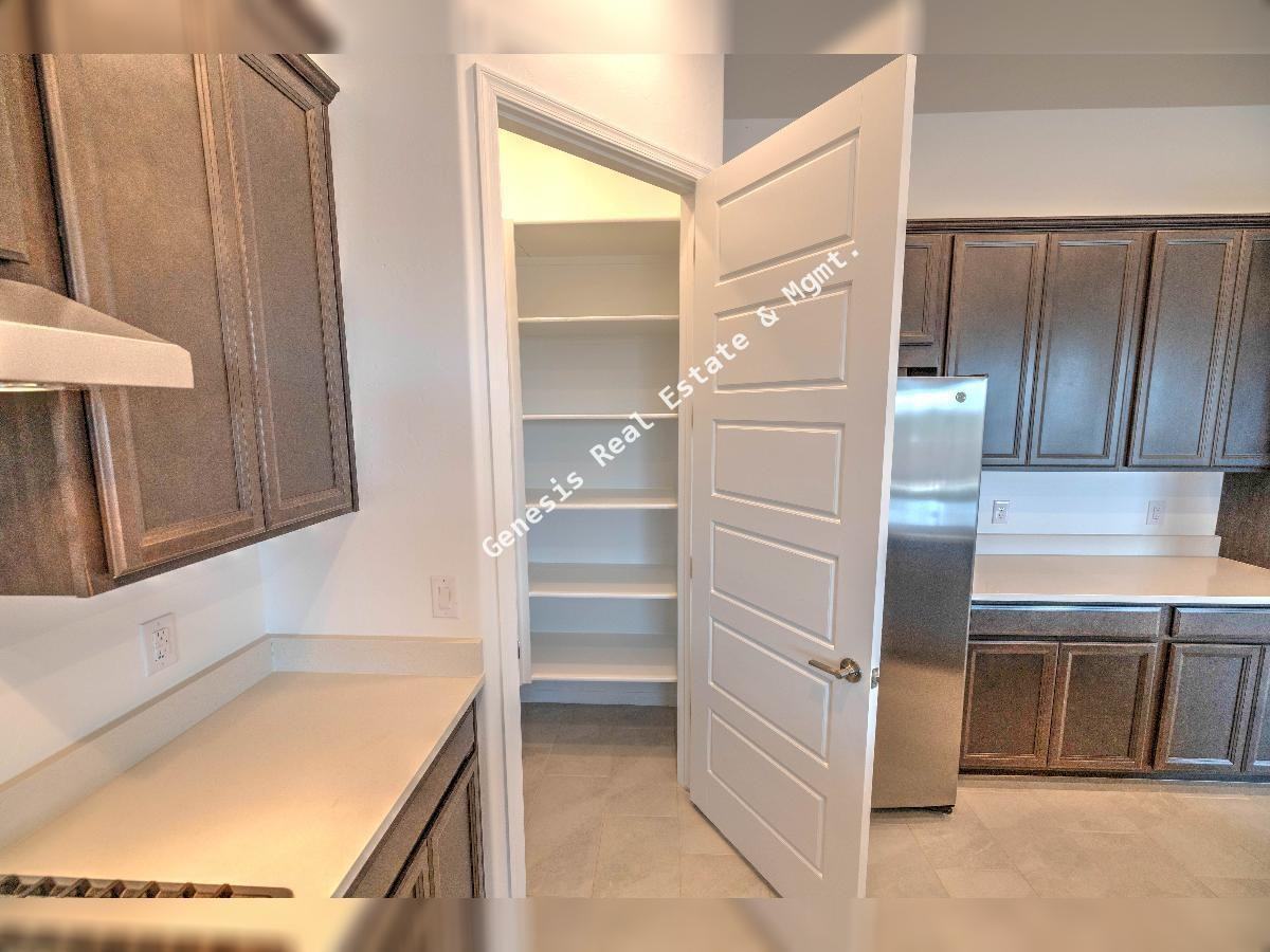 10734 N Cactus Point Dr - Photo 7 of 49