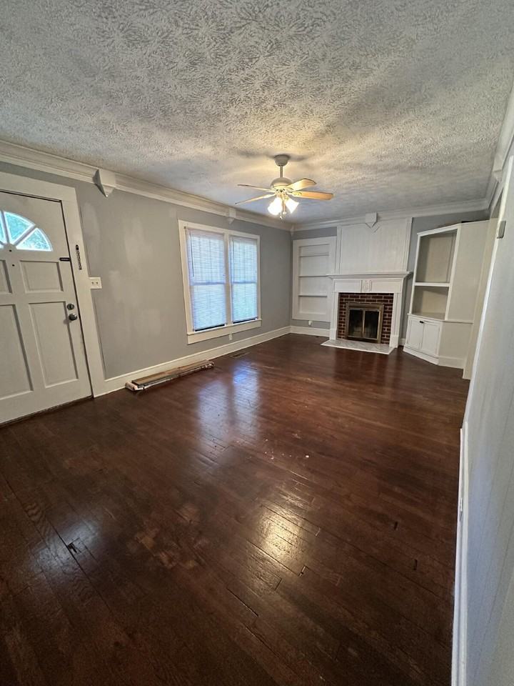 625 Ridgewood Ave - Photo 3 of 16
