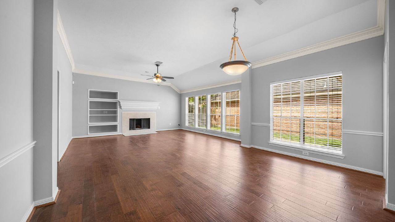 58 W Sienna Pl - Photo 4 of 27