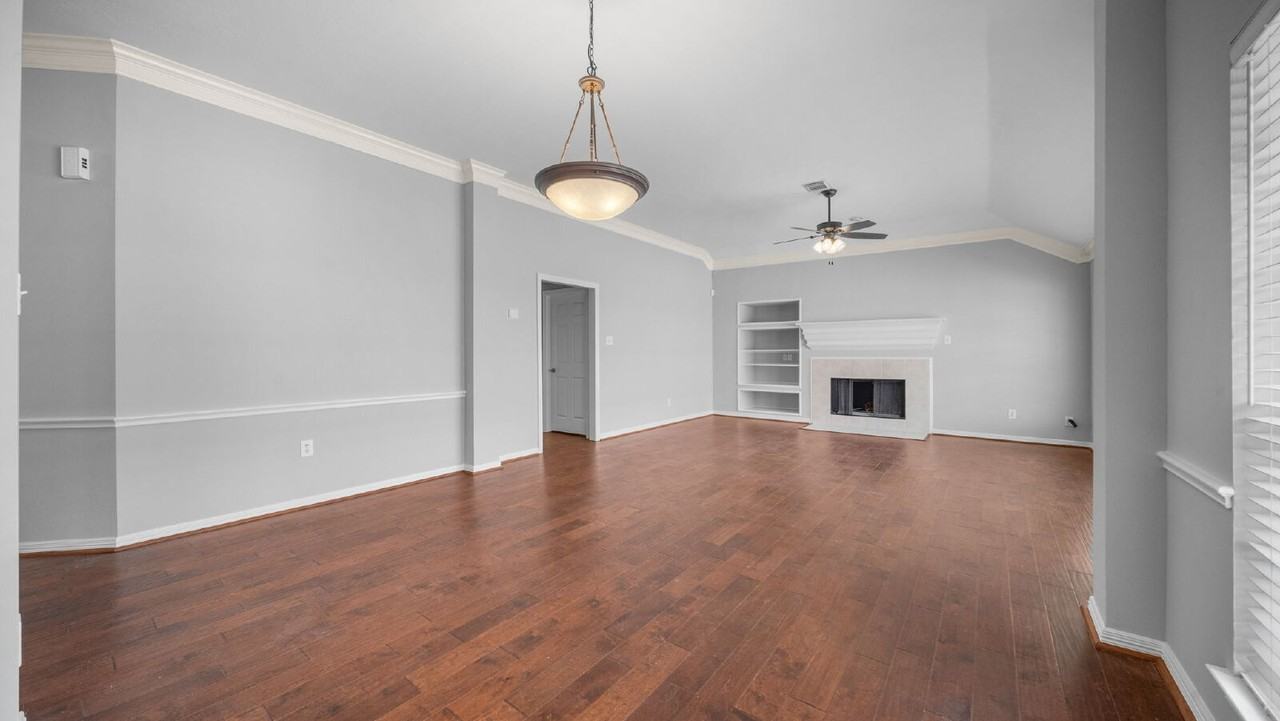 58 W Sienna Pl - Photo 5 of 27