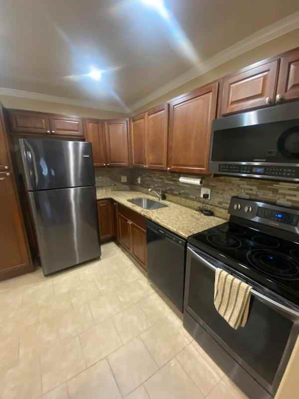 1307 Callen St - Photo 6 of 25