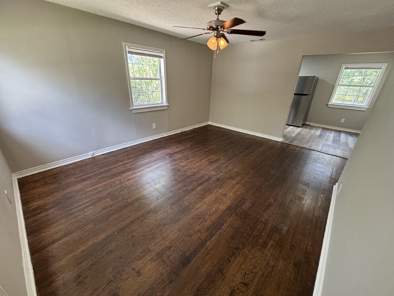 2059 Hillsborough St - Photo 4 of 15