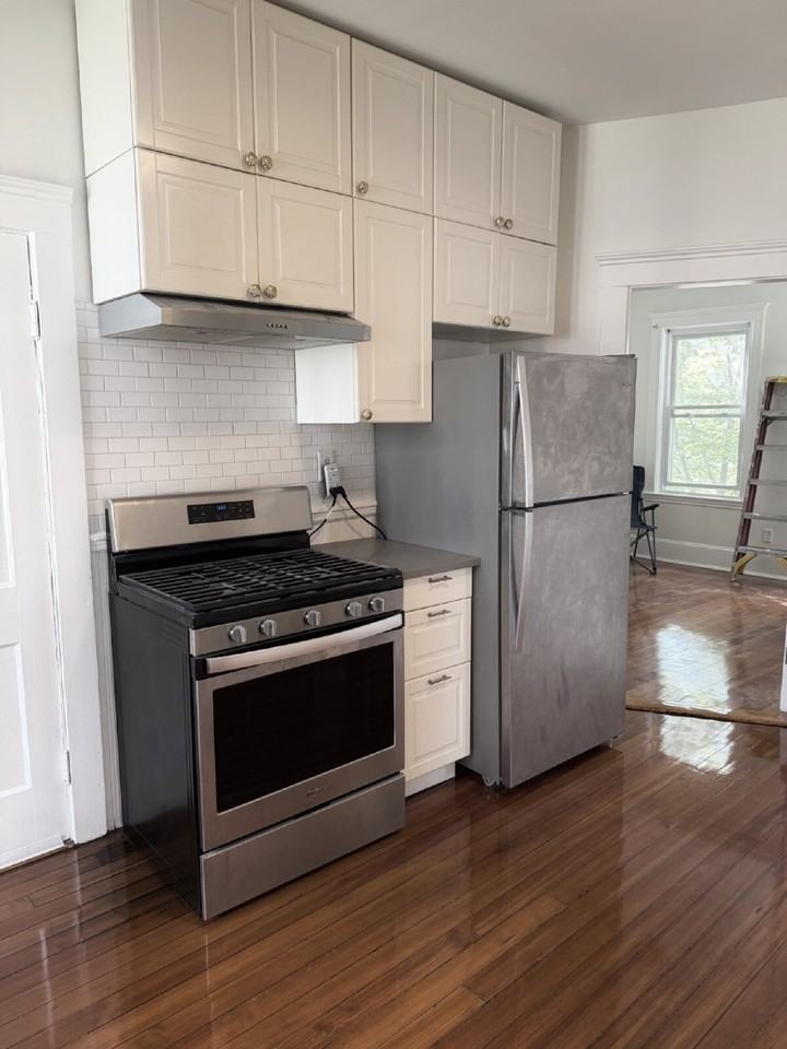 3 Dana Ave #2 - Photo 4 of 9