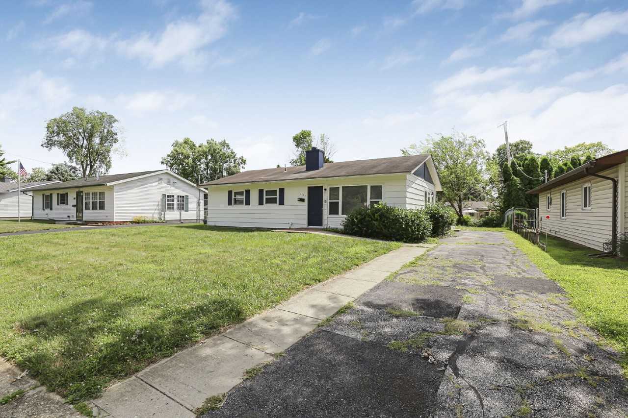 7399 Wollam Ave - Photo 5 of 50