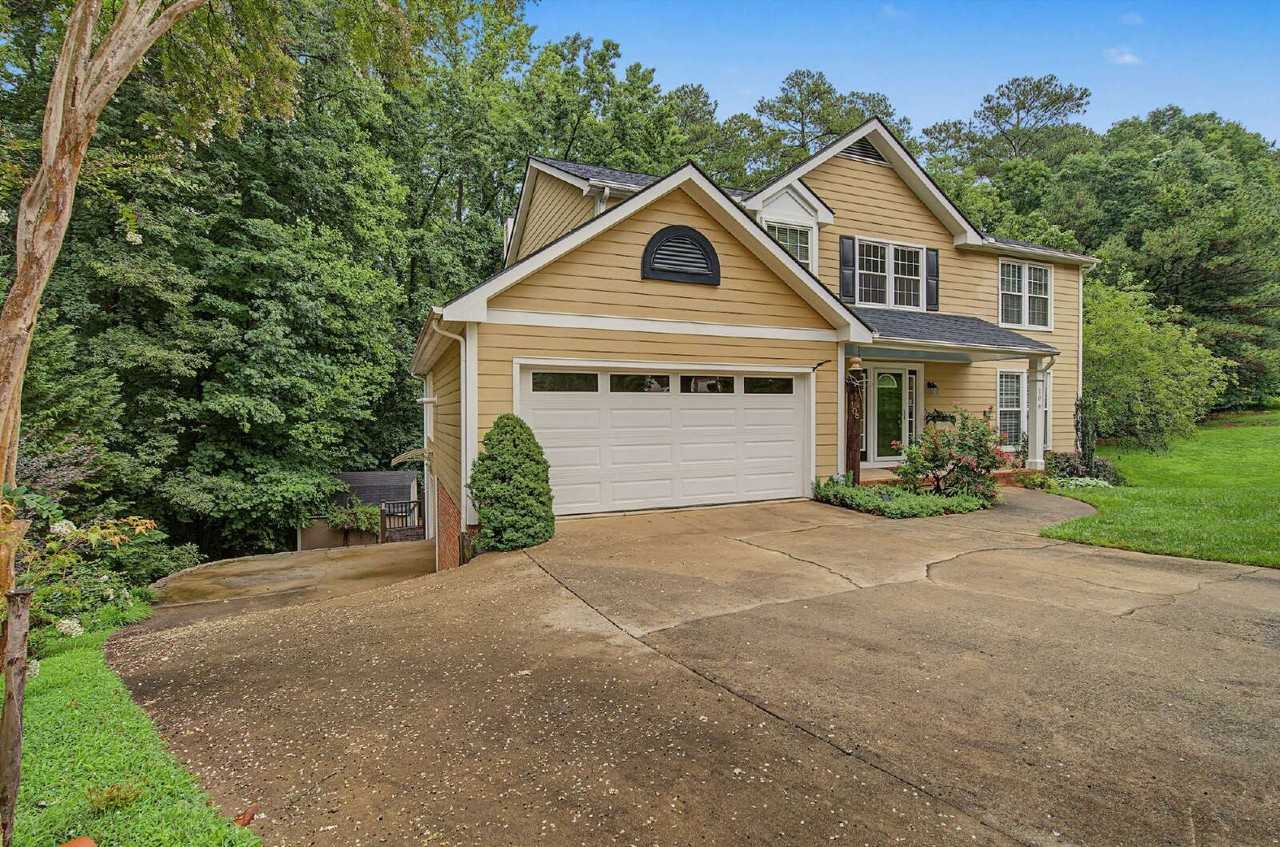 106 Dilworth Ct - Photo 6 of 50