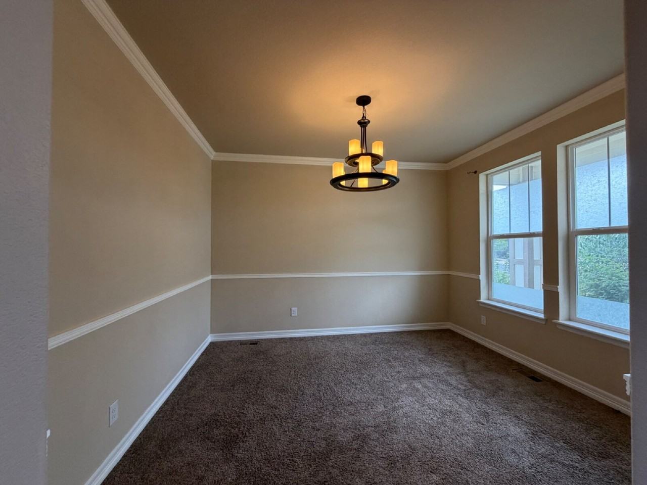 8229 S Country Club Pkwy - Photo 6 of 29