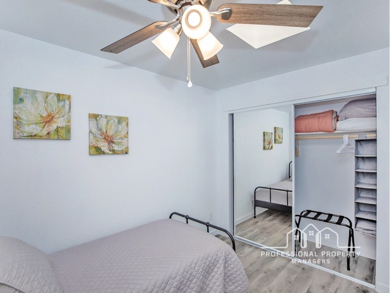 444 W 37th St - Photo 7 of 15