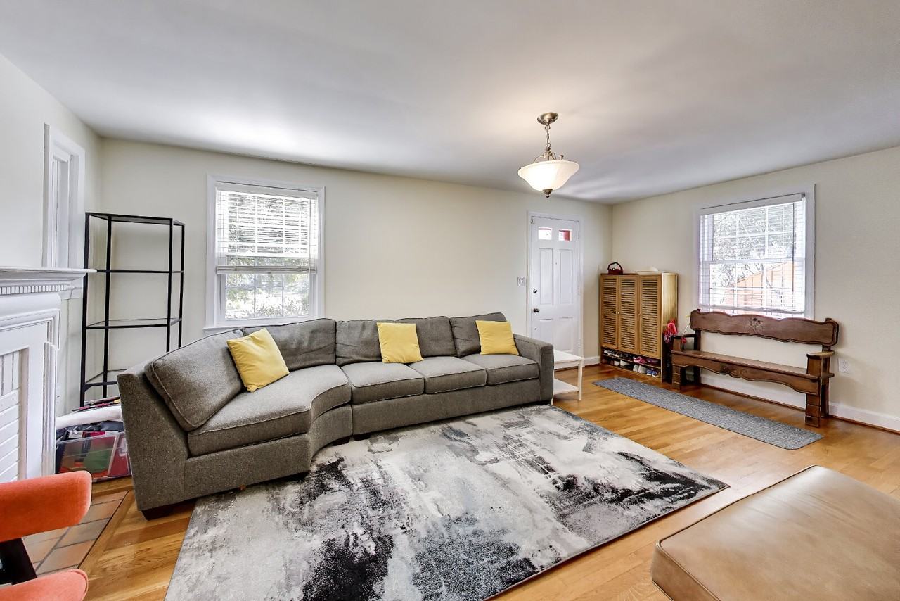 5020 Belt Rd Nw - Photo 3 of 17