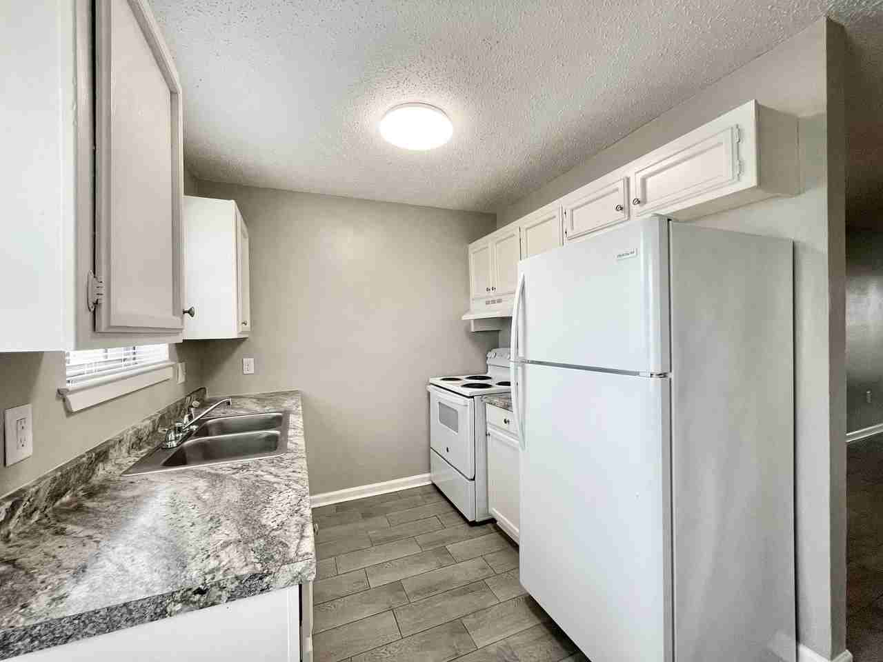 12023 12023 Roddy Rd - 12023 Roddy Rd  -3 #3 - Photo 5 of 13