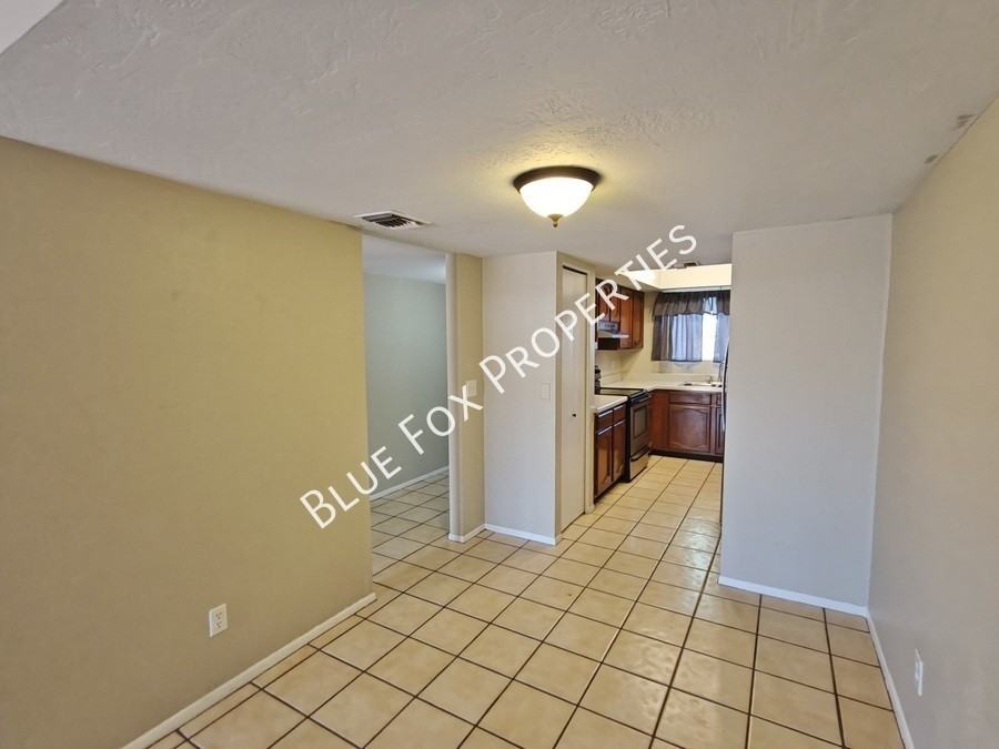 7861 E Lester St - Photo 7 of 25