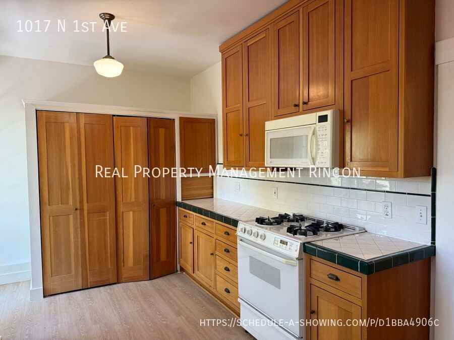 1017 N 1st Ave - Photo 6 of 28