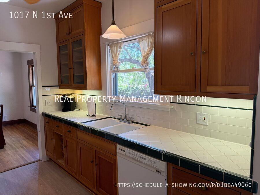 1017 N 1st Ave - Photo 7 of 28