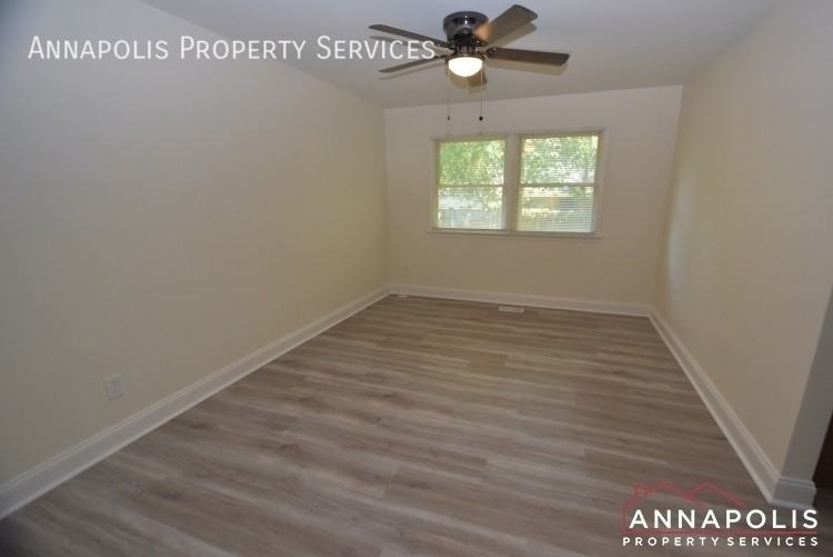 921 Blue Ridge Dr - Photo 5 of 28