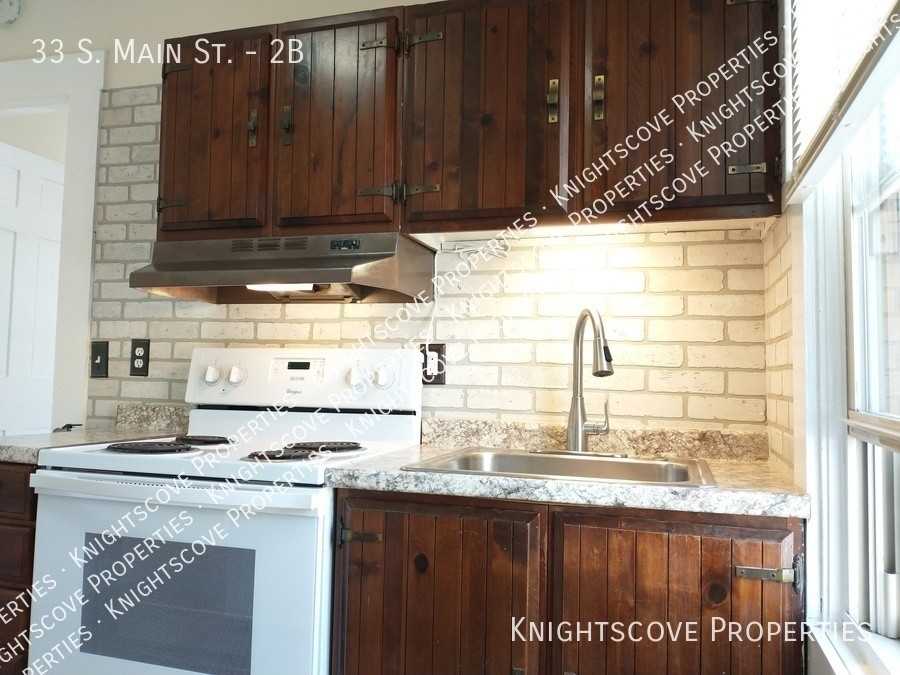 33 S Main St #2B - Photo 5 of 19