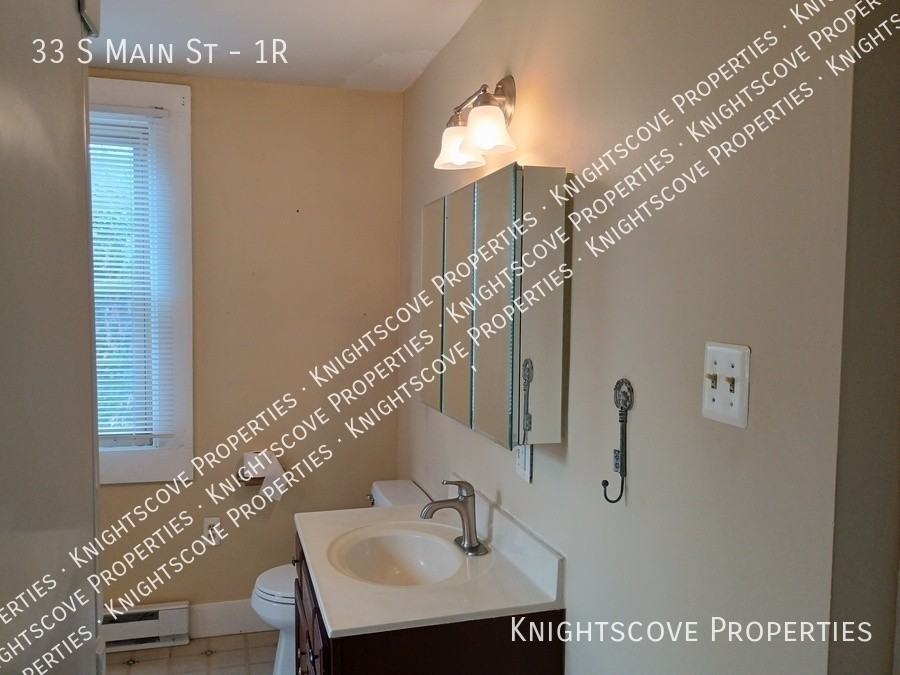 33 S Main St #1R - Photo 5 of 22