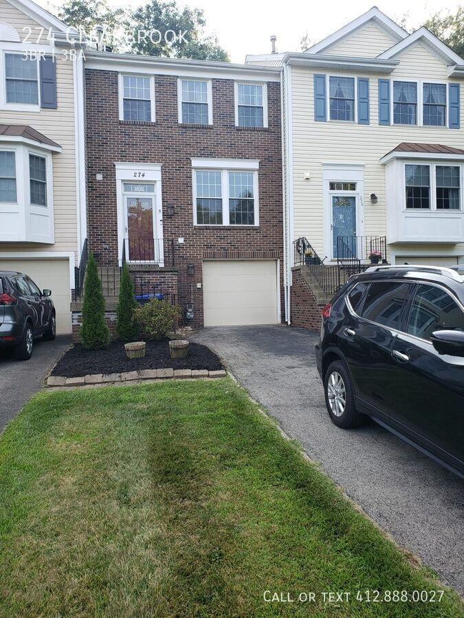 274 Clearbrook Ct - Photo 2 of 29