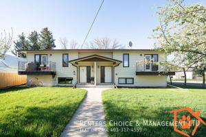 featured image of 320 3-320 52 Ave W