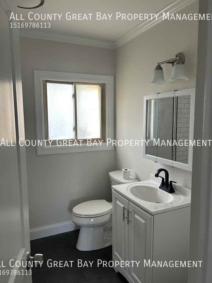 60 Cedar Ct #1 - Photo 5 of 12