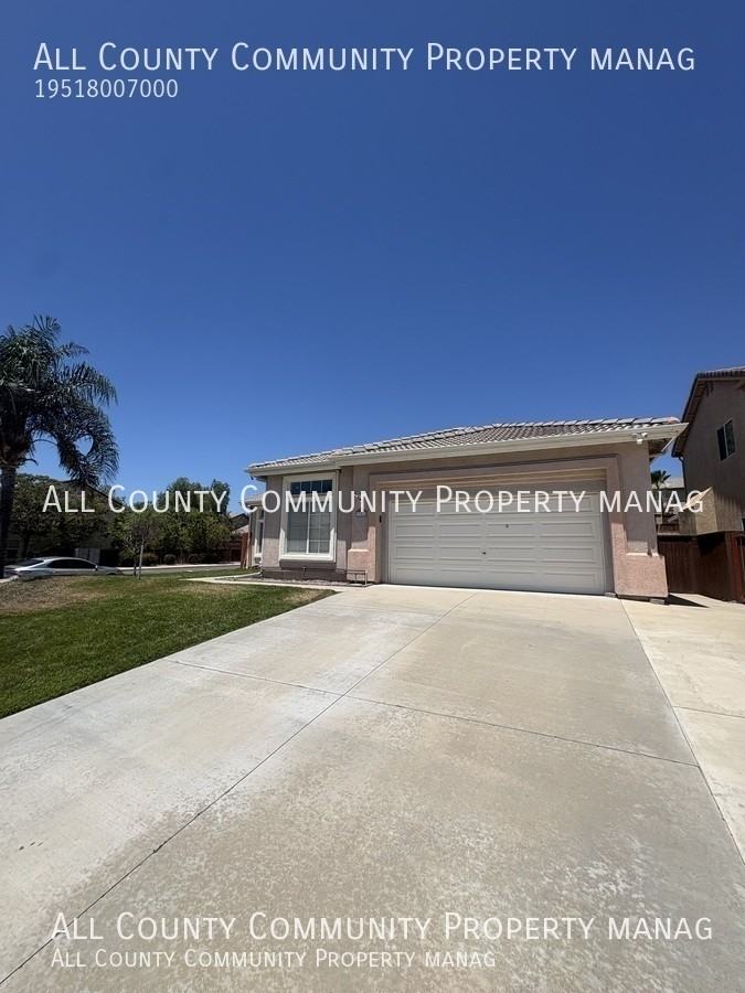 39560 Bonaire Way - Photo 2 of 38