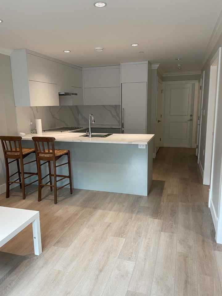 4911 Blenheim Street - Photo 2 of 10