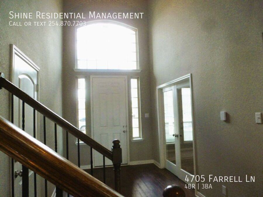 4705 Farrell Ln - Photo 2 of 42