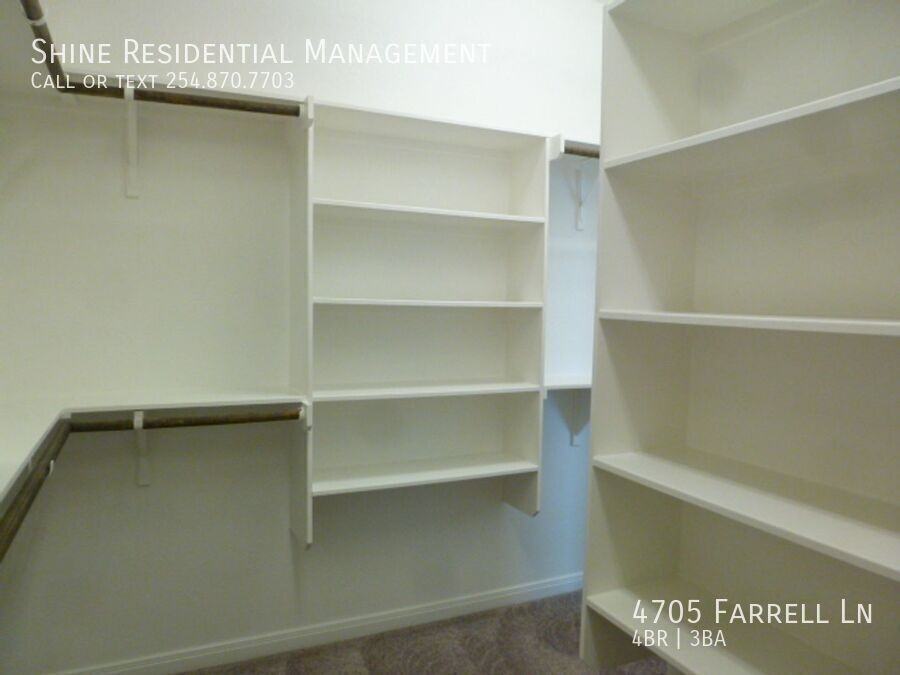 4705 Farrell Ln - Photo 4 of 42