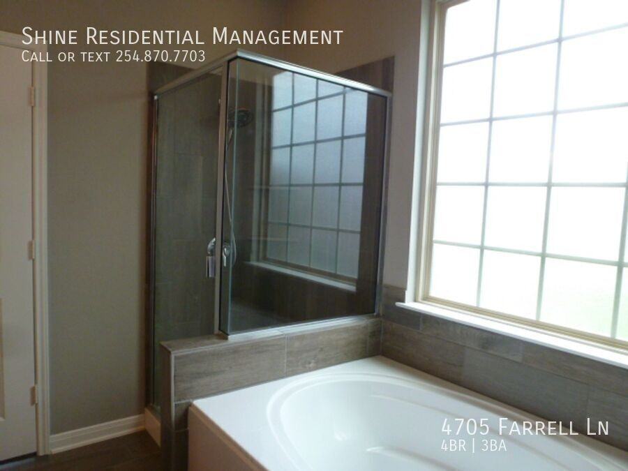 4705 Farrell Ln - Photo 5 of 42