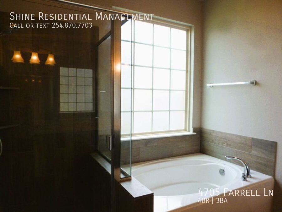 4705 Farrell Ln - Photo 6 of 42