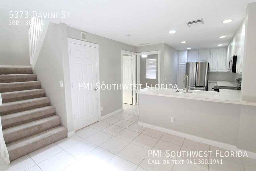5373 Davini St - Photo 4 of 41