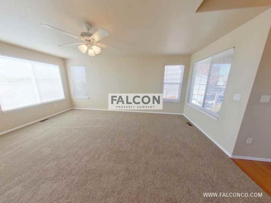 7573 Duck Hawk Pl - Photo 3 of 18