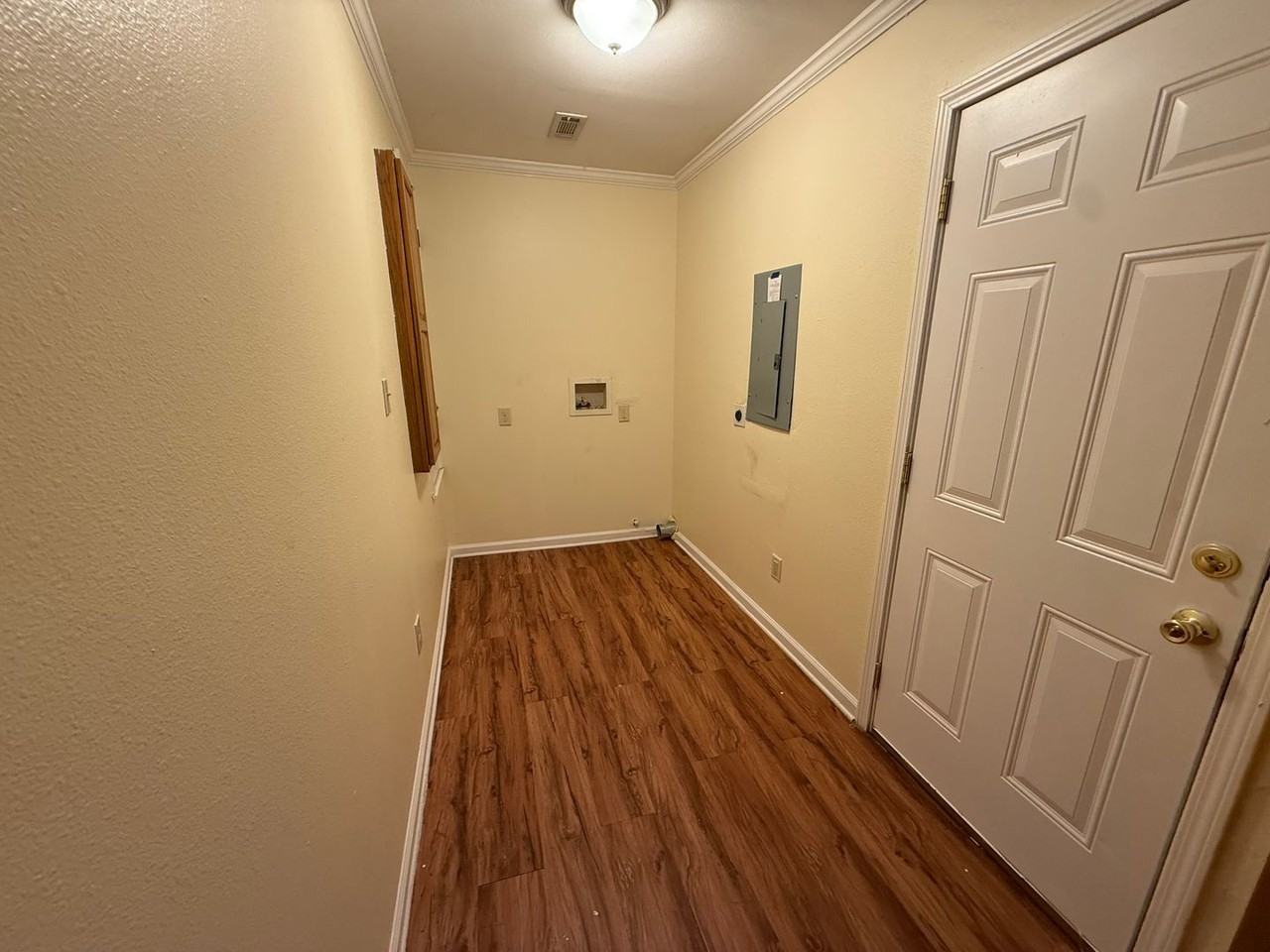 3913 Hobbs - Photo 6 of 11