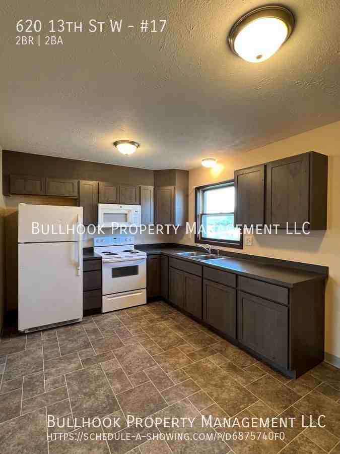 620 13th St W #17 - Photo 2 of 14