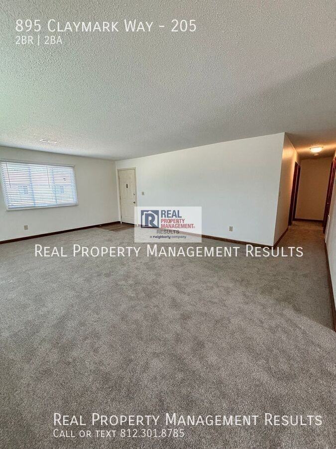 895 Claymark Way #205 - Photo 3 of 17