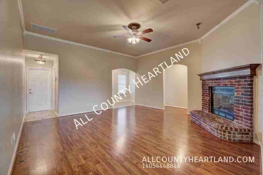 510 Ne 20th St - Photo 6 of 37