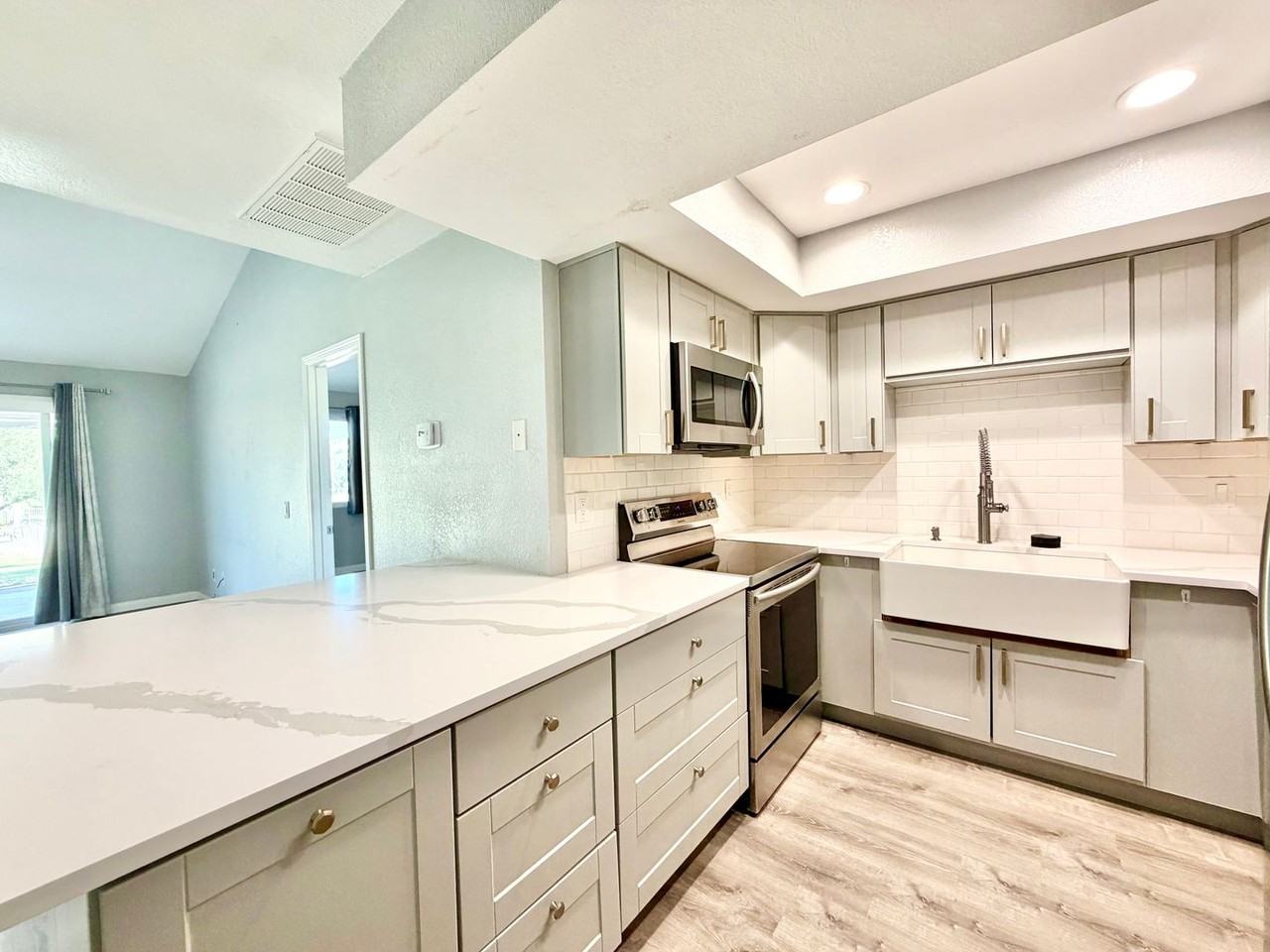 44380 E Sundown Crest Dr - Photo 3 of 26
