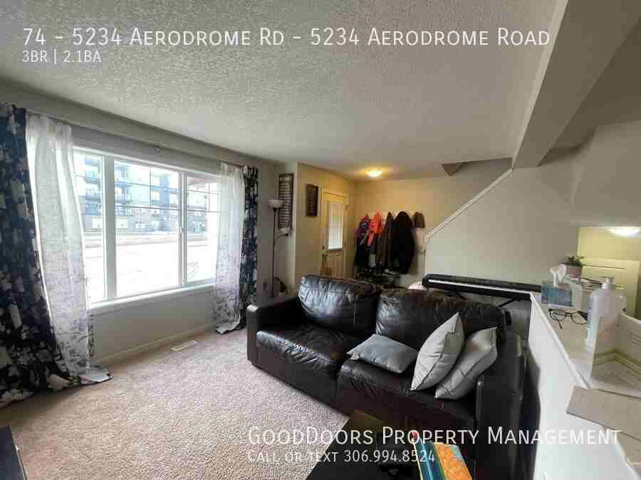 5234 - 5234 Aerodrome Rd - Photo 5 of 10