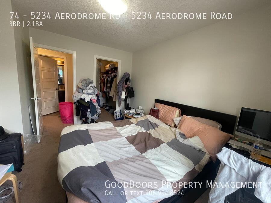 5234 - 5234 Aerodrome Rd - Photo 6 of 10
