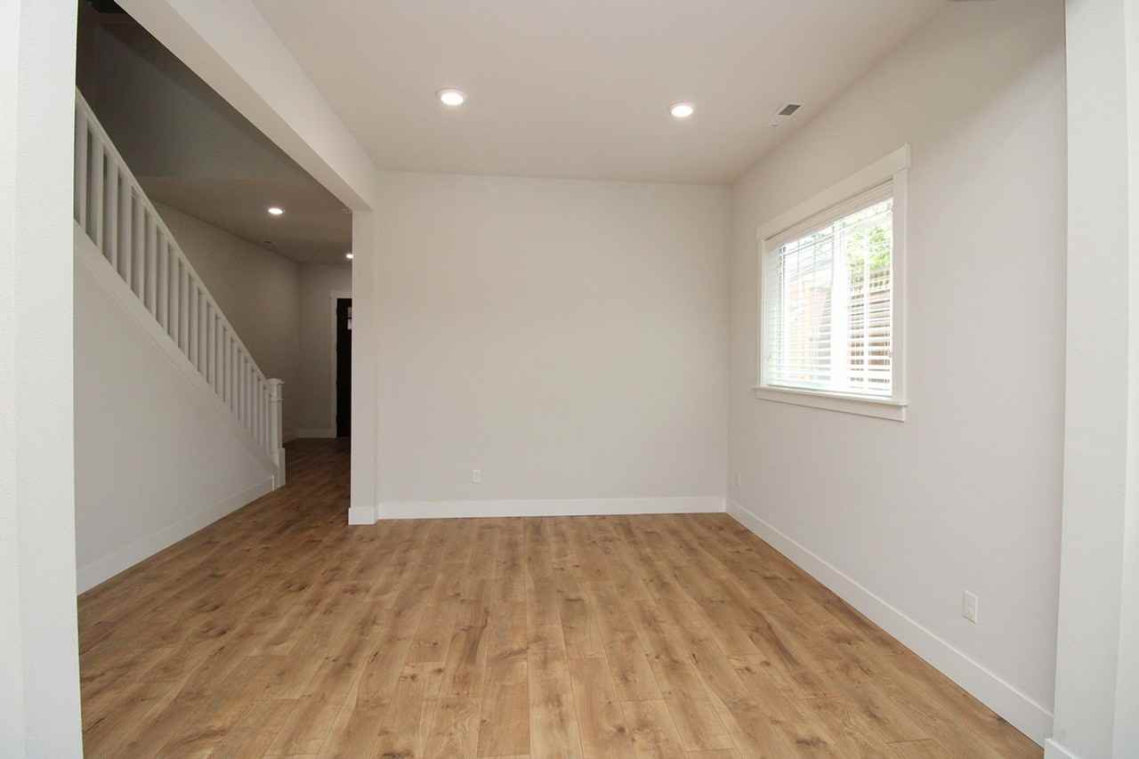 16576 Sw Sunshine Coast St - Photo 7 of 45
