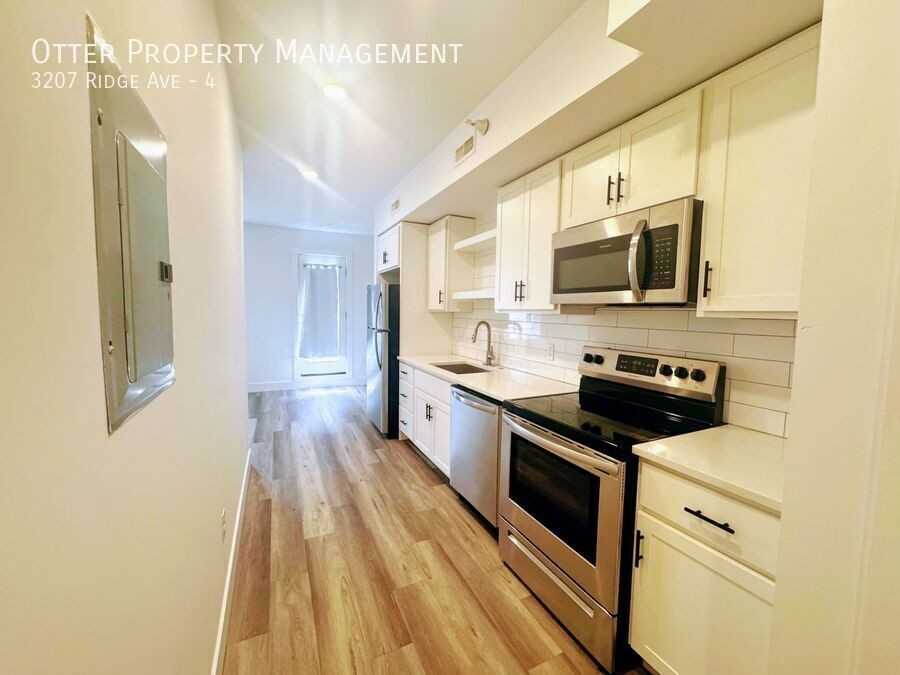 3207 Ridge Ave #4 - Photo 6 of 23